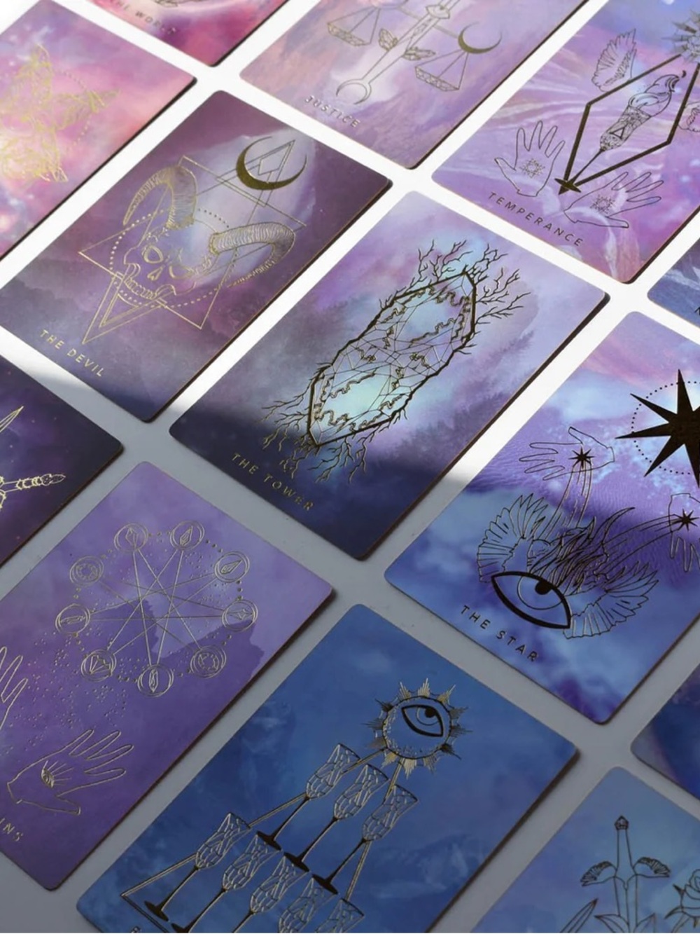 Tarot Deck by Threads of Fate - Picture 8 of 9